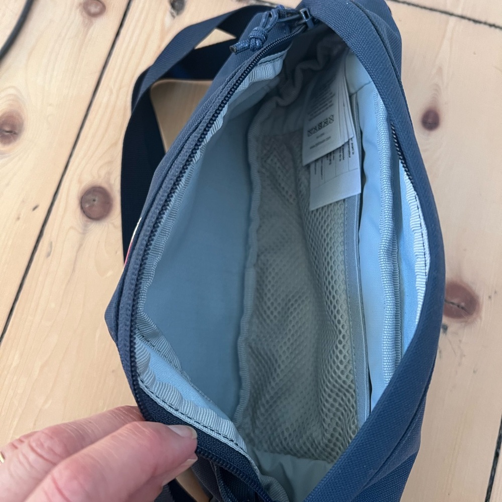 Fjallraven Ulvo Hip Pack Medium in Mountain Blue - Picture 8 of 8